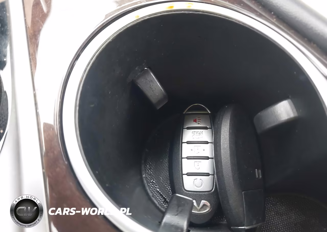2018 Infiniti Q50 3.0T Luxe VIN:JN1EV7AR5JM432724 - 11