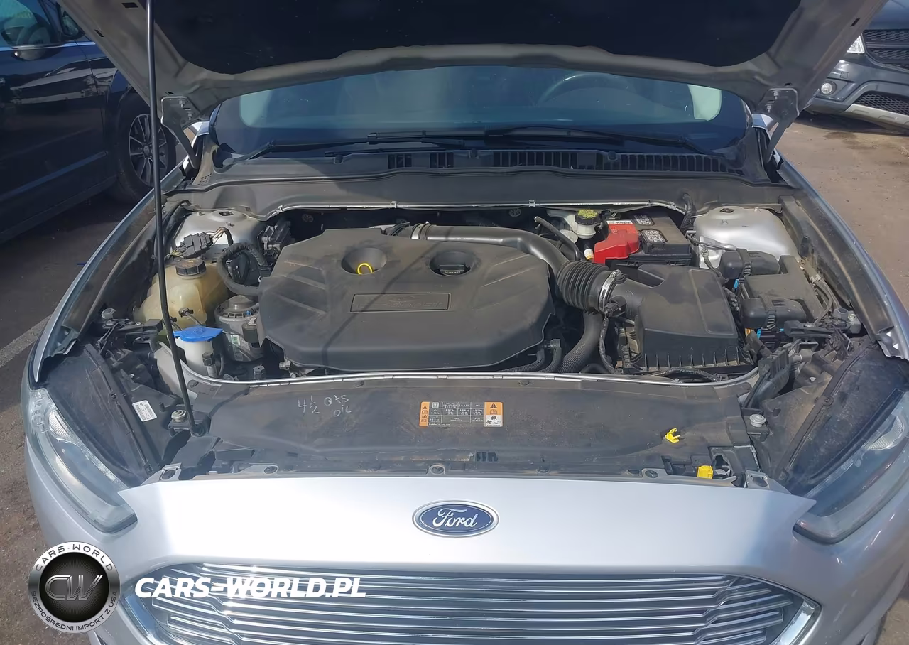 2015 Ford Fusion Titanium VIN:3FA6P0K92FR137859 - 10