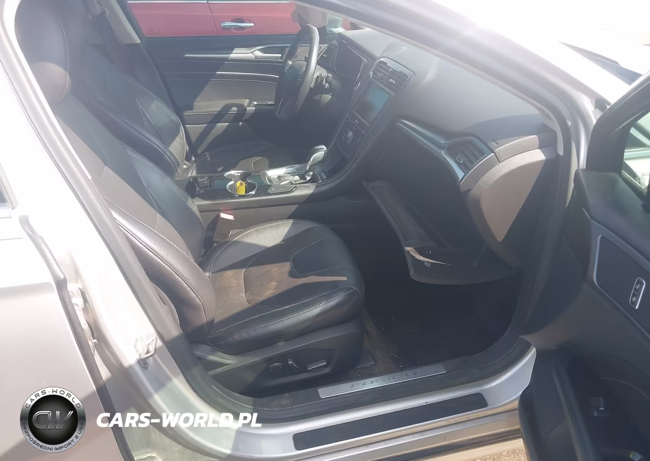 2015 Ford Fusion Titanium VIN:3FA6P0K92FR137859 - 5