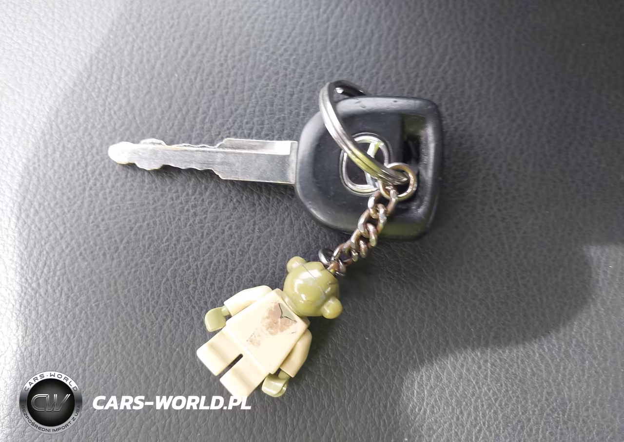 2010 Mazda Mazda3 I Sport VIN:JM1BL1SG6A1258843 - 11
