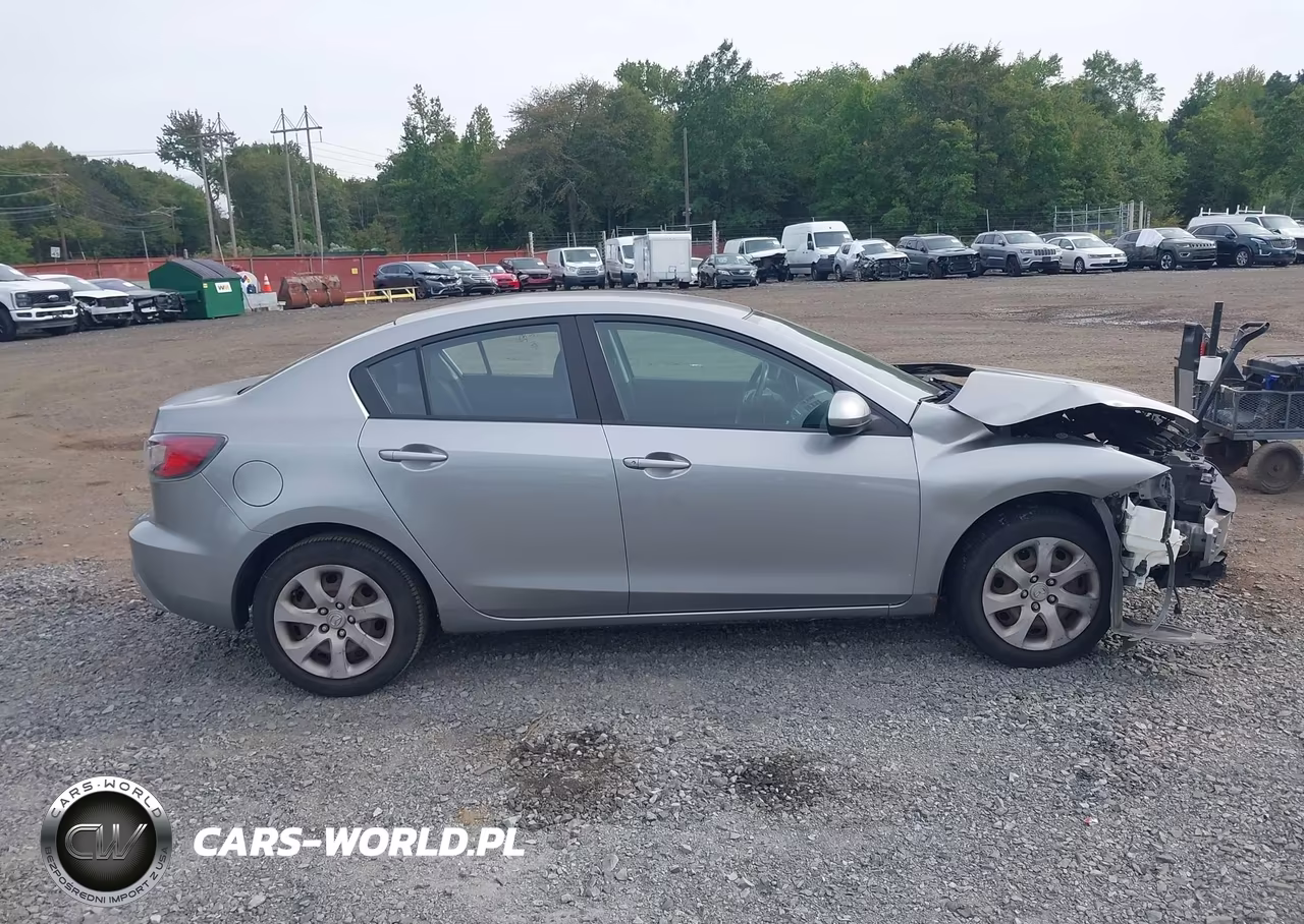 2010 Mazda Mazda3 I Sport VIN:JM1BL1SG6A1258843 - 14