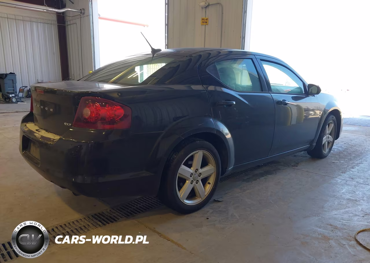 2013 Dodge Avenger Sxt VIN:1C3CDZCBXDN660756 - 4