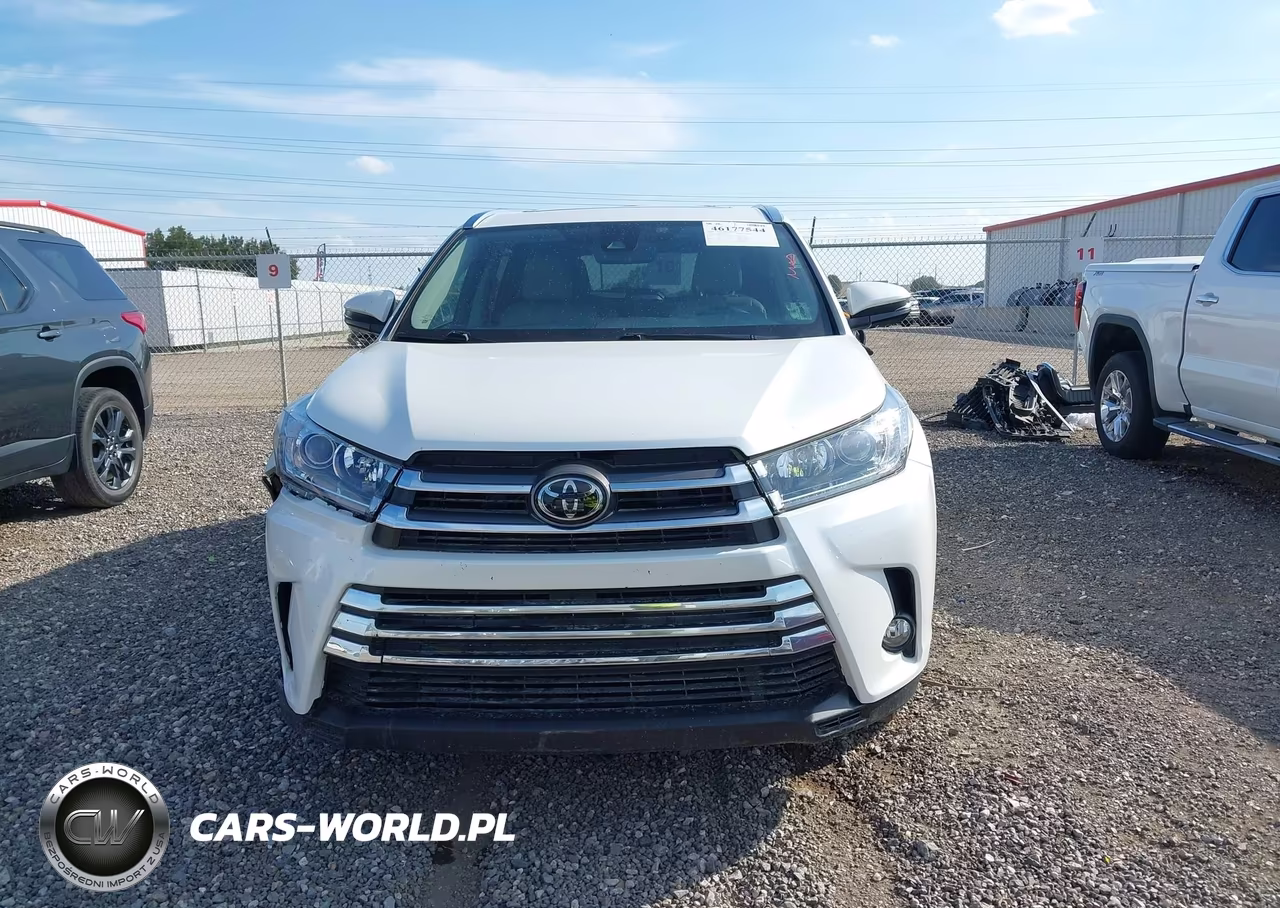 2018 Toyota Highlander Limited VIN:5TDYZRFHXJS276193 - 12