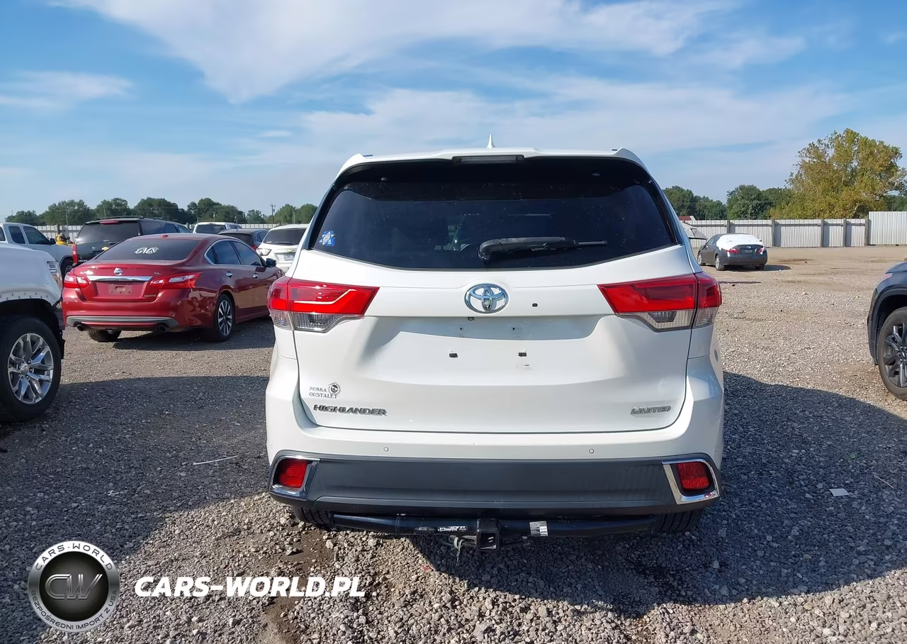 2018 Toyota Highlander Limited VIN:5TDYZRFHXJS276193 - 16