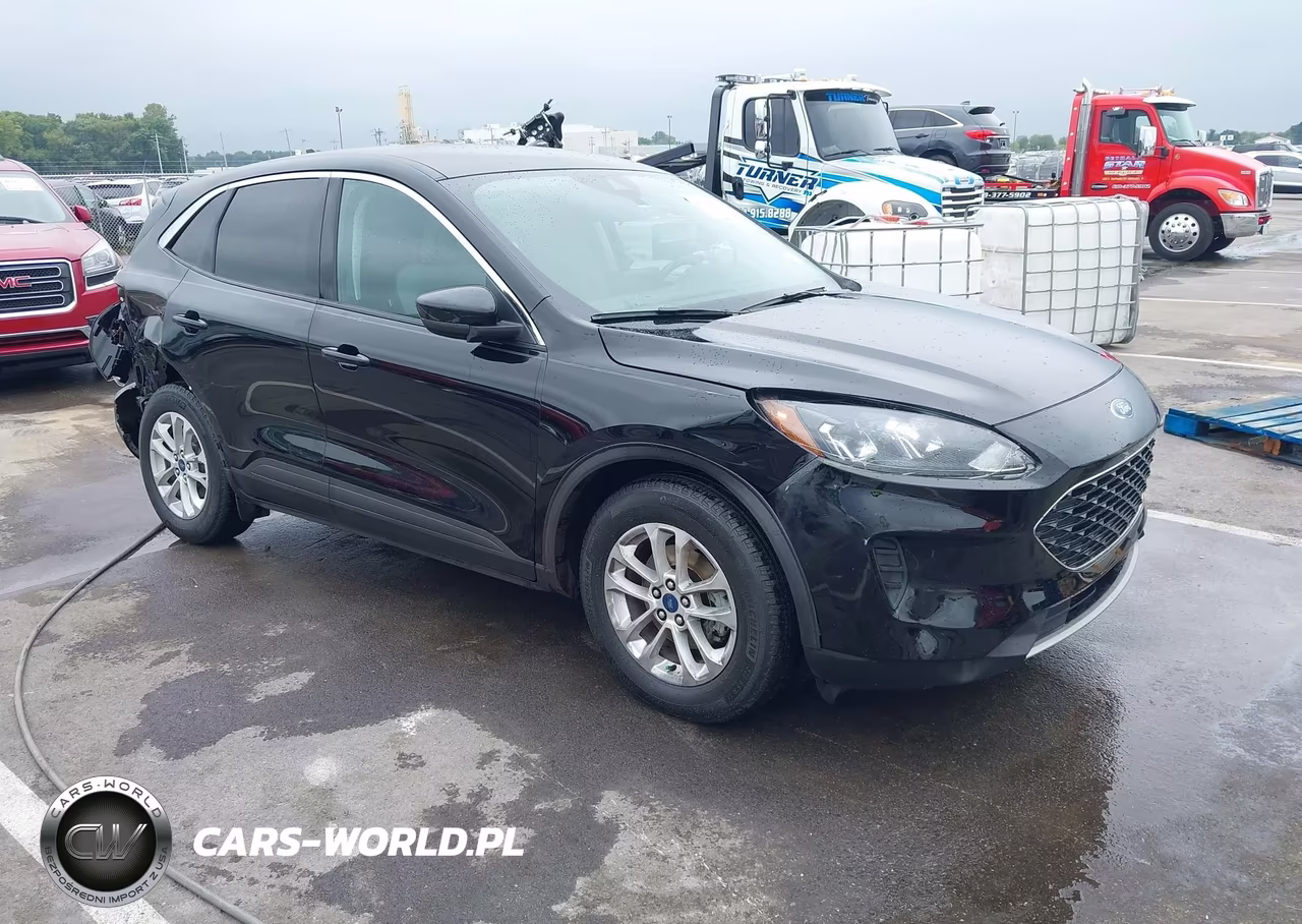 2021 Ford Escape Se