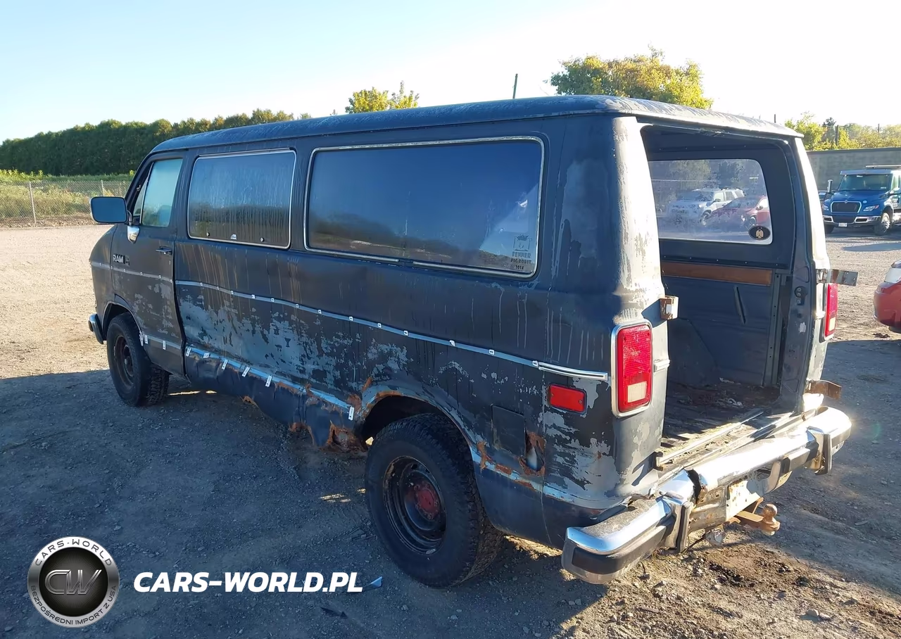 1988 Dodge Ram Wagon B250 VIN:2B4HB21Y9JK117098 - 3