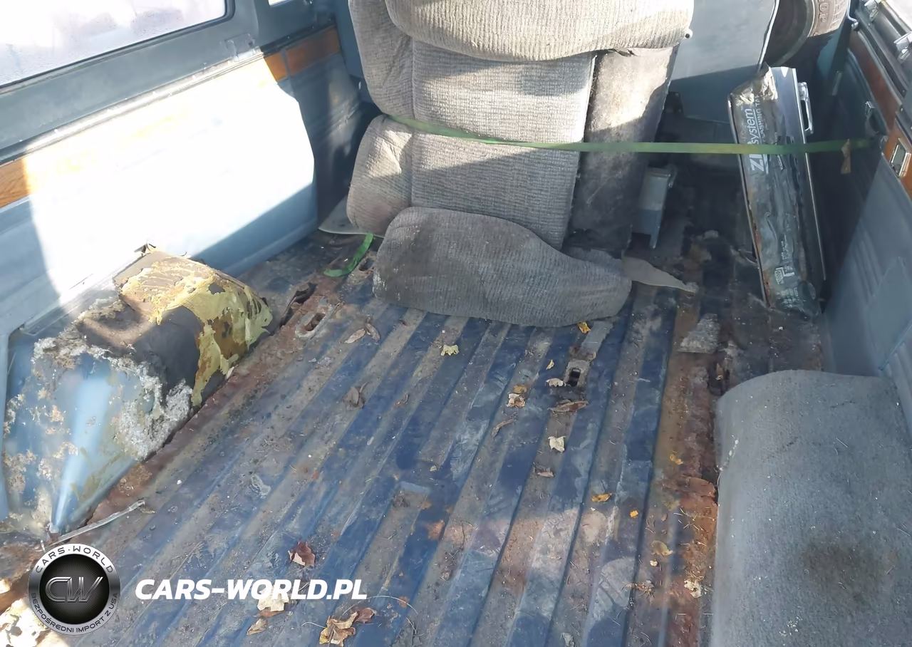 1988 Dodge Ram Wagon B250 VIN:2B4HB21Y9JK117098 - 8