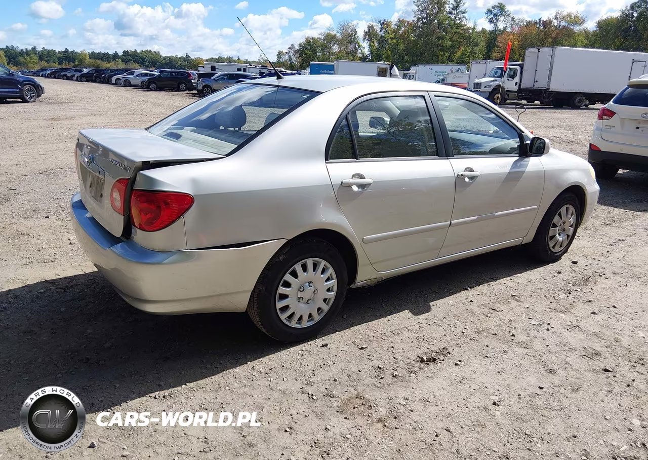 2003 Toyota Corolla Le VIN:JTDBR32E332014086 - 4