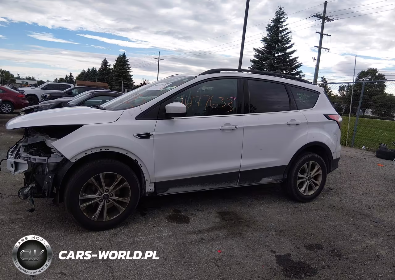 2018 Ford Escape Se VIN:1FMCU9GD5JUC75397 - 14