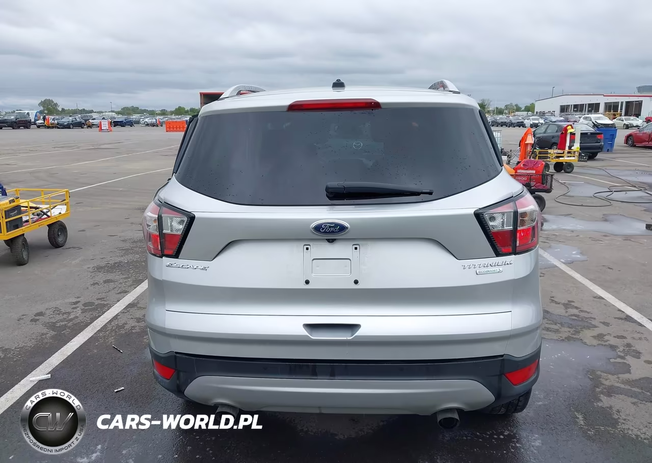 2017 Ford Escape Titanium VIN:1FMCU0J95HUE53075 - 16