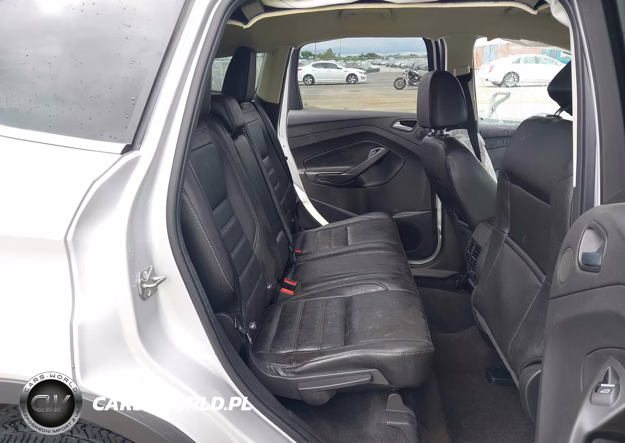 2017 Ford Escape Titanium VIN:1FMCU0J95HUE53075 - 8