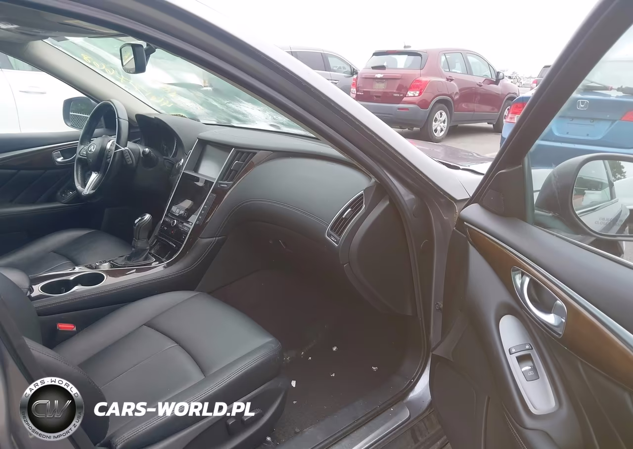 2019 Infiniti Q50 3.0T Luxe VIN:JN1EV7AR2KM557665 - 5