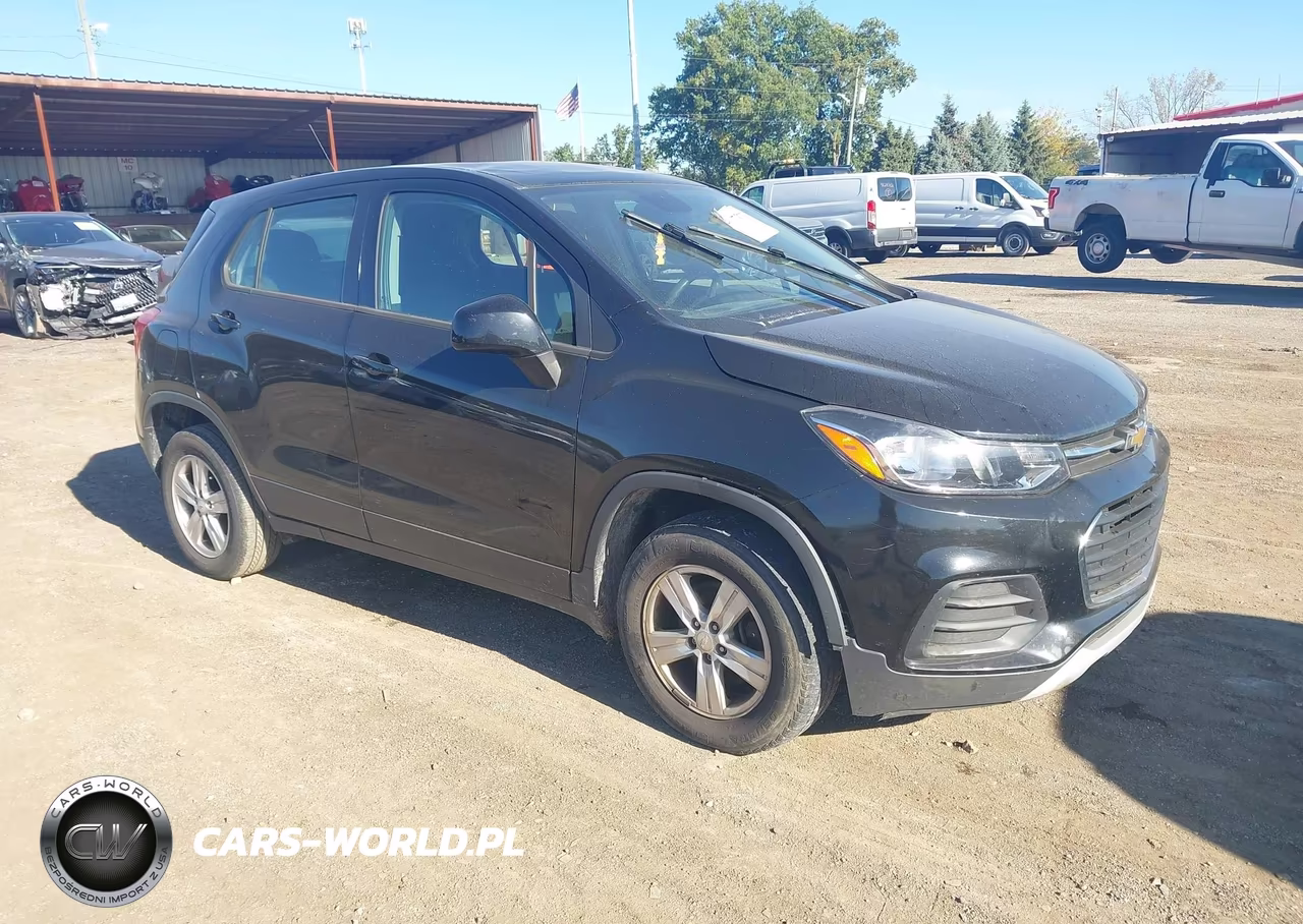 2017 Chevrolet Trax Ls VIN:3GNCJNSB4HL178831 - 1