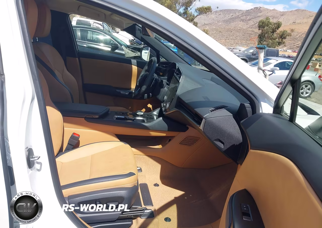 2025 Lexus Rz 300E VIN:JTJABABB0SA010962 - 5