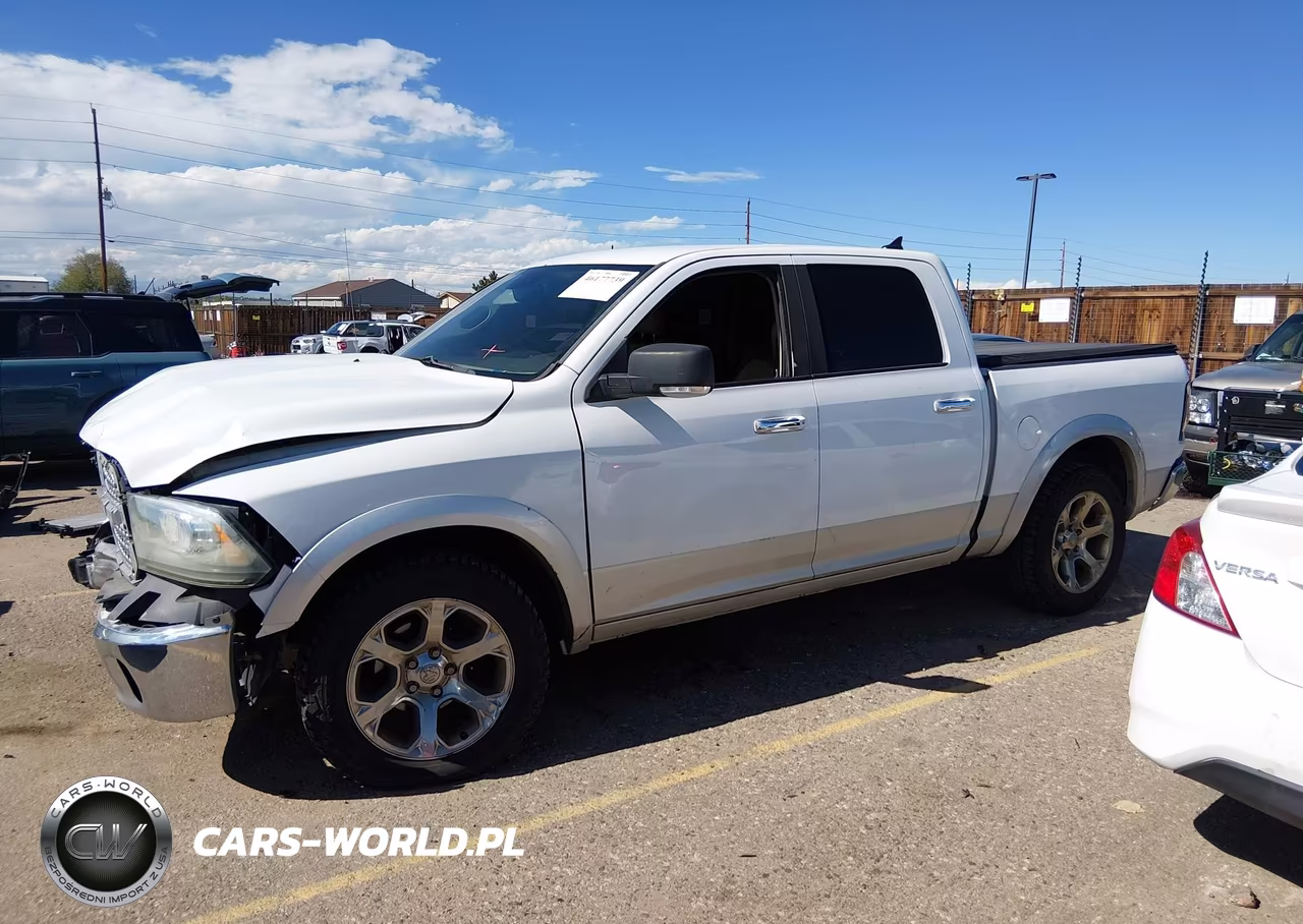 2016 Ram 1500 Laramie VIN:1C6RR7NT5GS125493 - 15