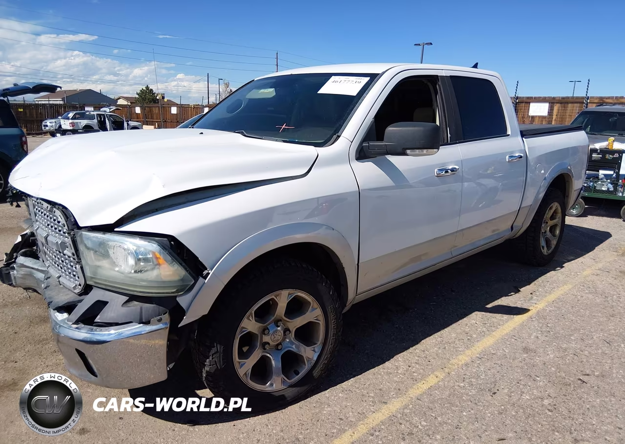 2016 Ram 1500 Laramie VIN:1C6RR7NT5GS125493 - 2