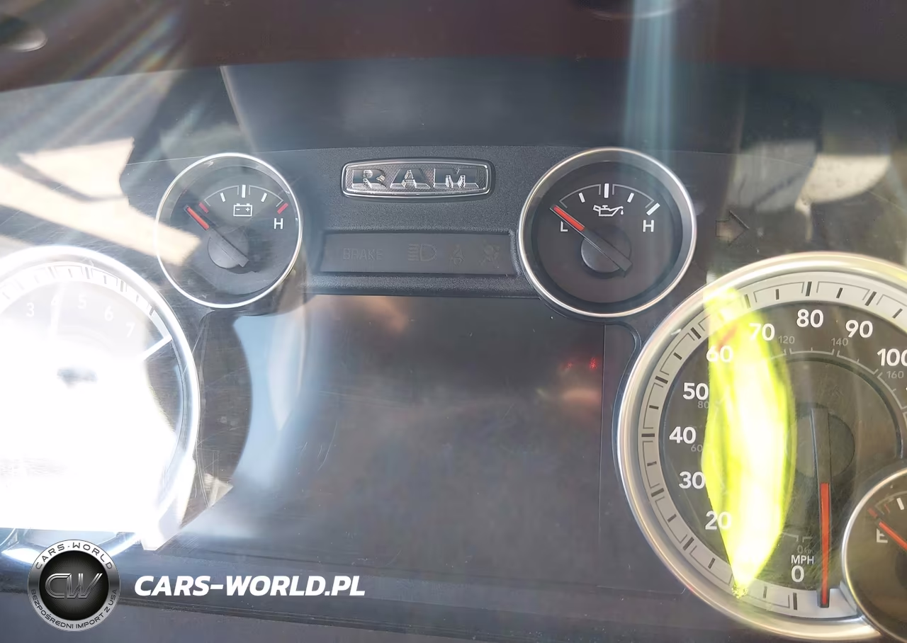 2016 Ram 1500 Laramie VIN:1C6RR7NT5GS125493 - 7