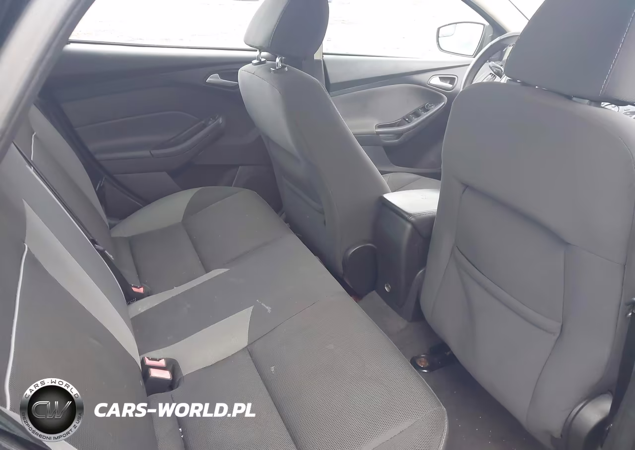 2014 Ford Focus Se VIN:1FADP3F2XEL301474 - 8