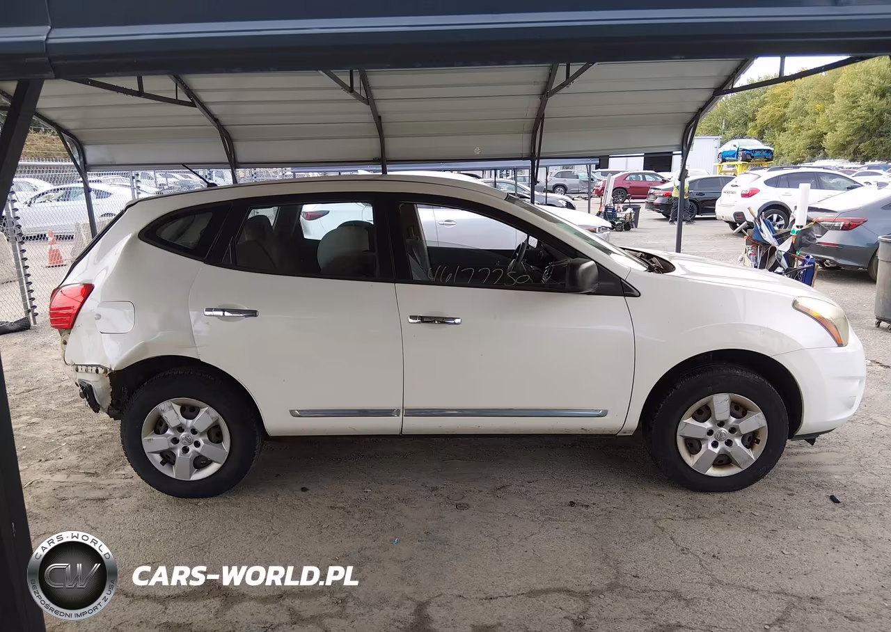 2014 Nissan Rogue Select S VIN:JN8AS5MV0EW700899 - 13