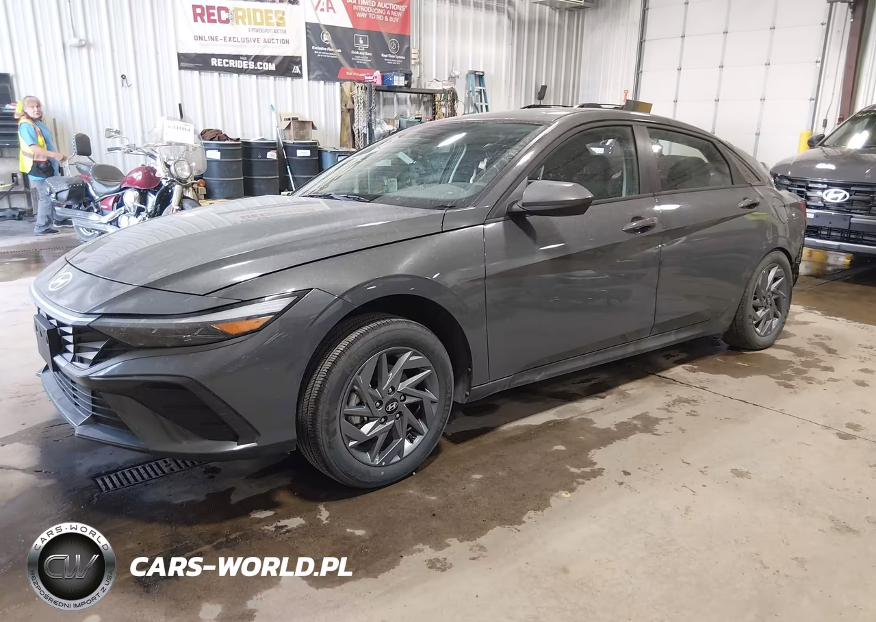 2026 Hyundai Elantra Hybrid Blue VIN:KMHLM4DJ7TU199410 - 2