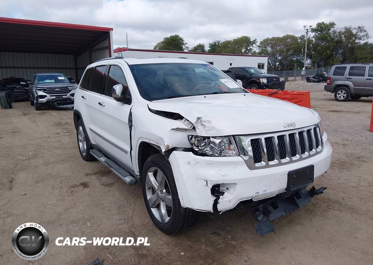 2013 Jeep Grand Cherokee Overland – zdjęcie 1 z 17