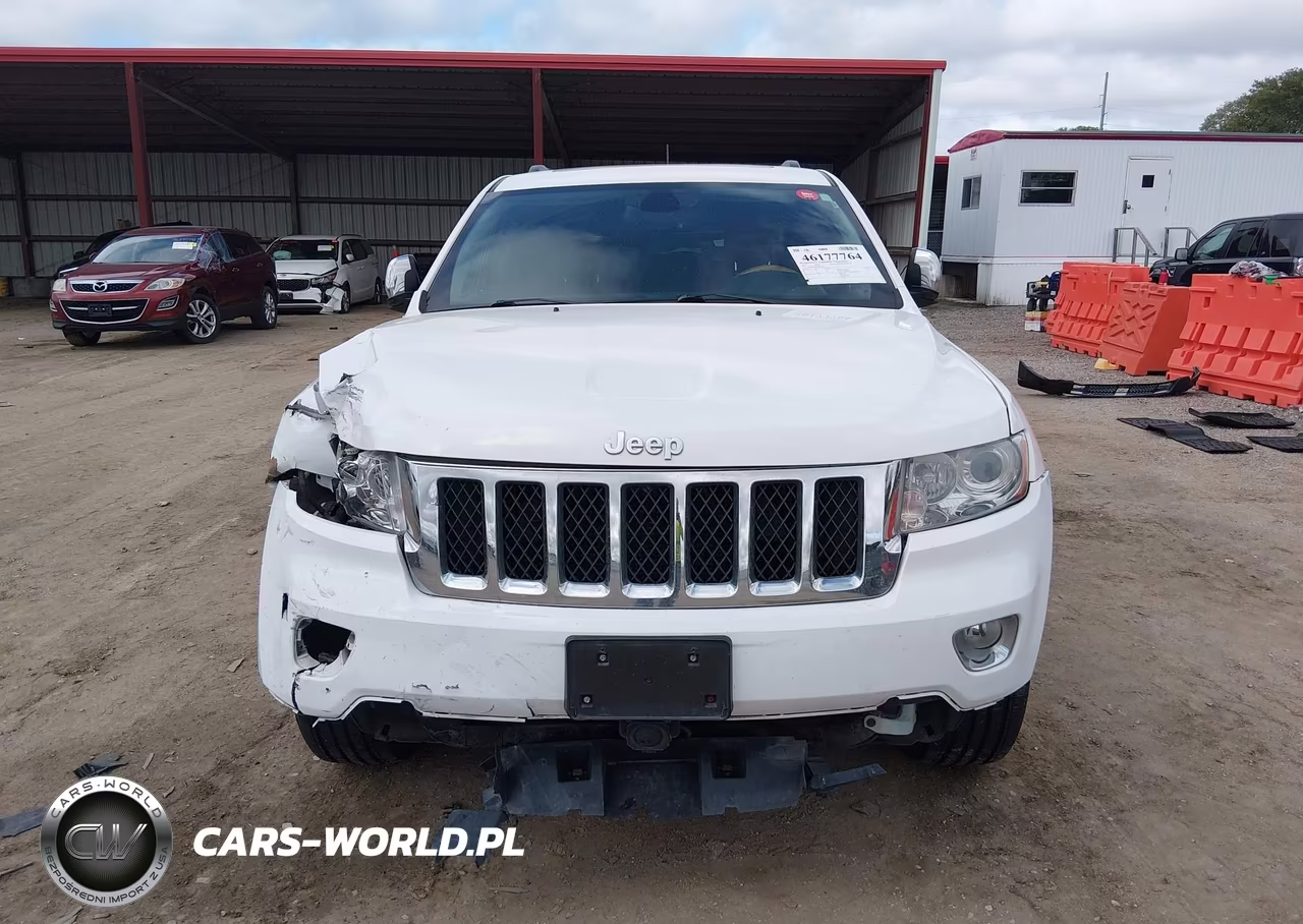 2013 Jeep Grand Cherokee Overland VIN:1C4RJFCG4DC610391 - 13