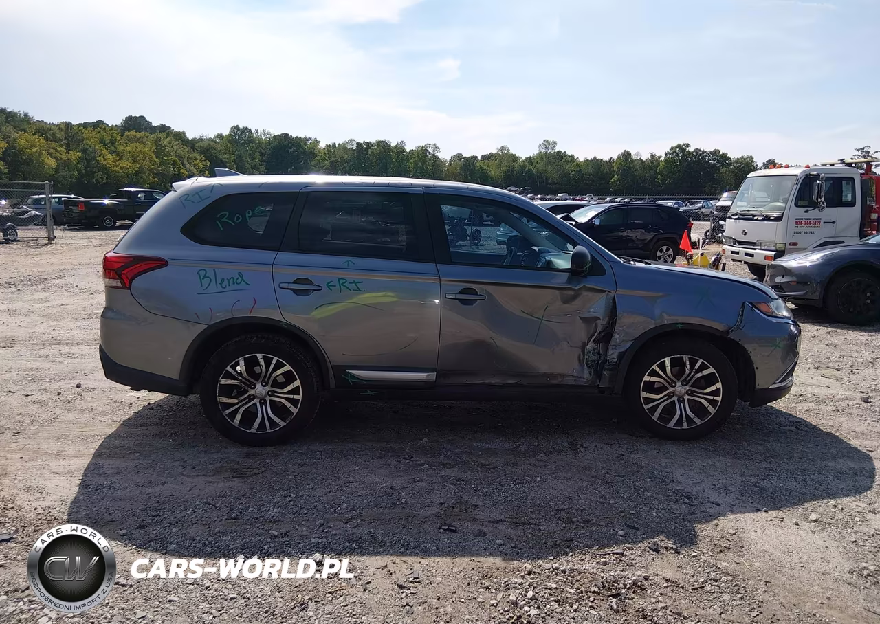 2018 Mitsubishi Outlander Es VIN:JA4AD2A31JZ055965 - 13