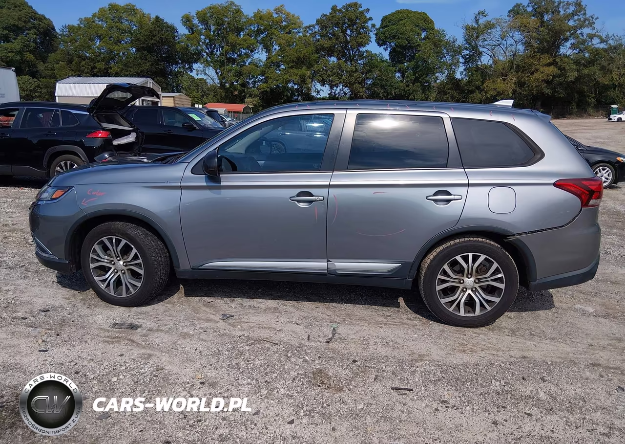 2018 Mitsubishi Outlander Es VIN:JA4AD2A31JZ055965 - 14