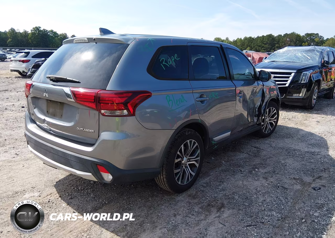 2018 Mitsubishi Outlander Es VIN:JA4AD2A31JZ055965 - 4