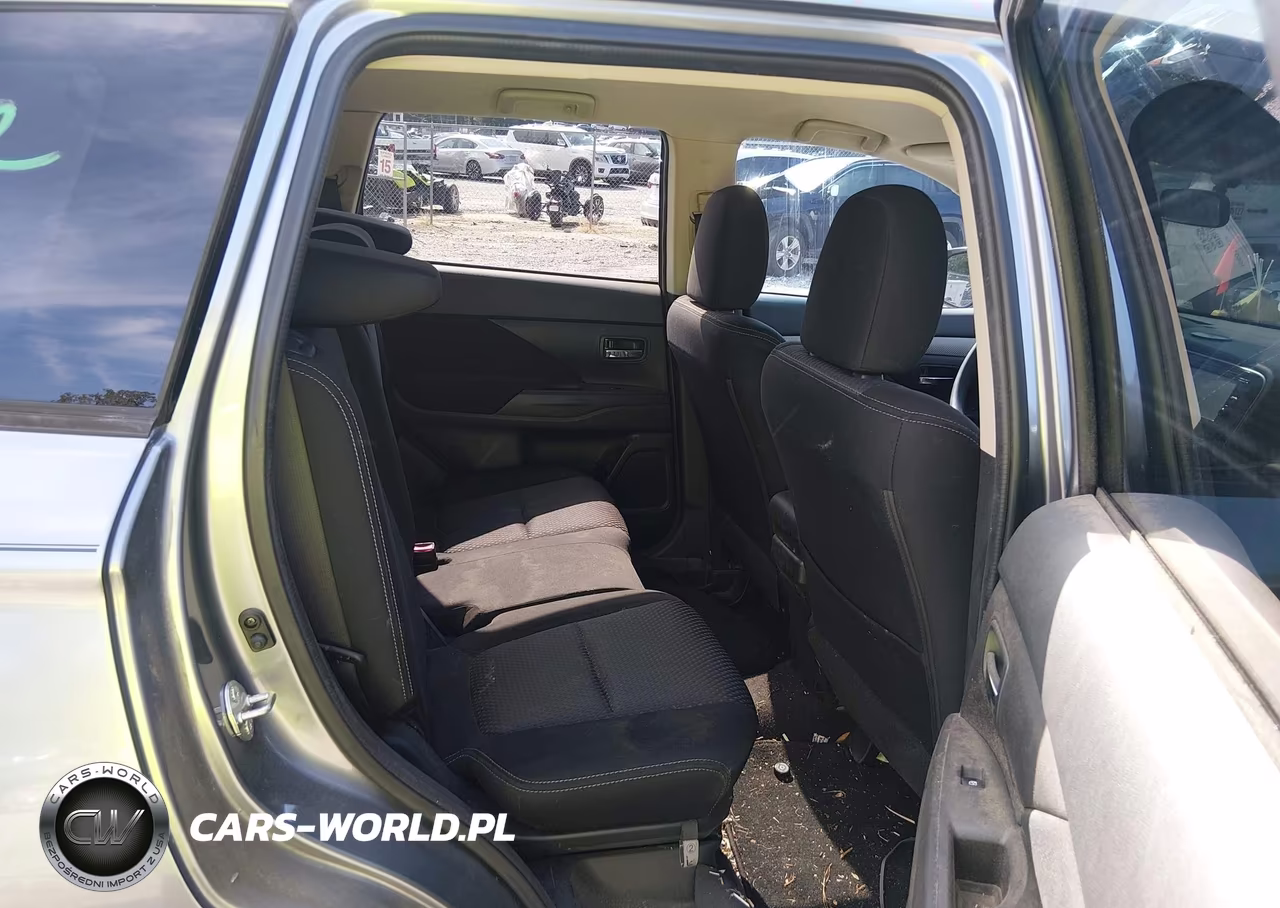 2018 Mitsubishi Outlander Es VIN:JA4AD2A31JZ055965 - 8