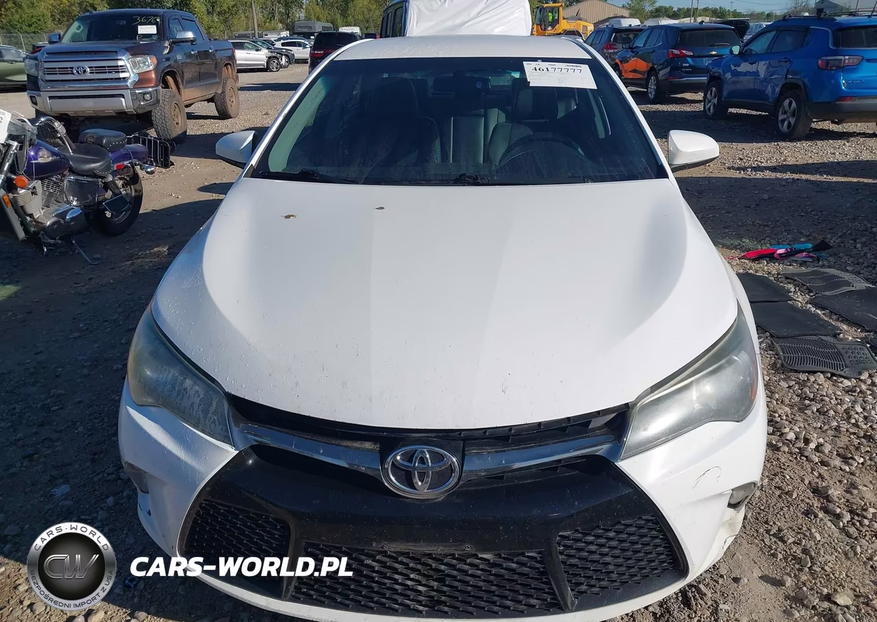 2015 Toyota Camry Se VIN:4T1BF1FK9FU005216 - 12