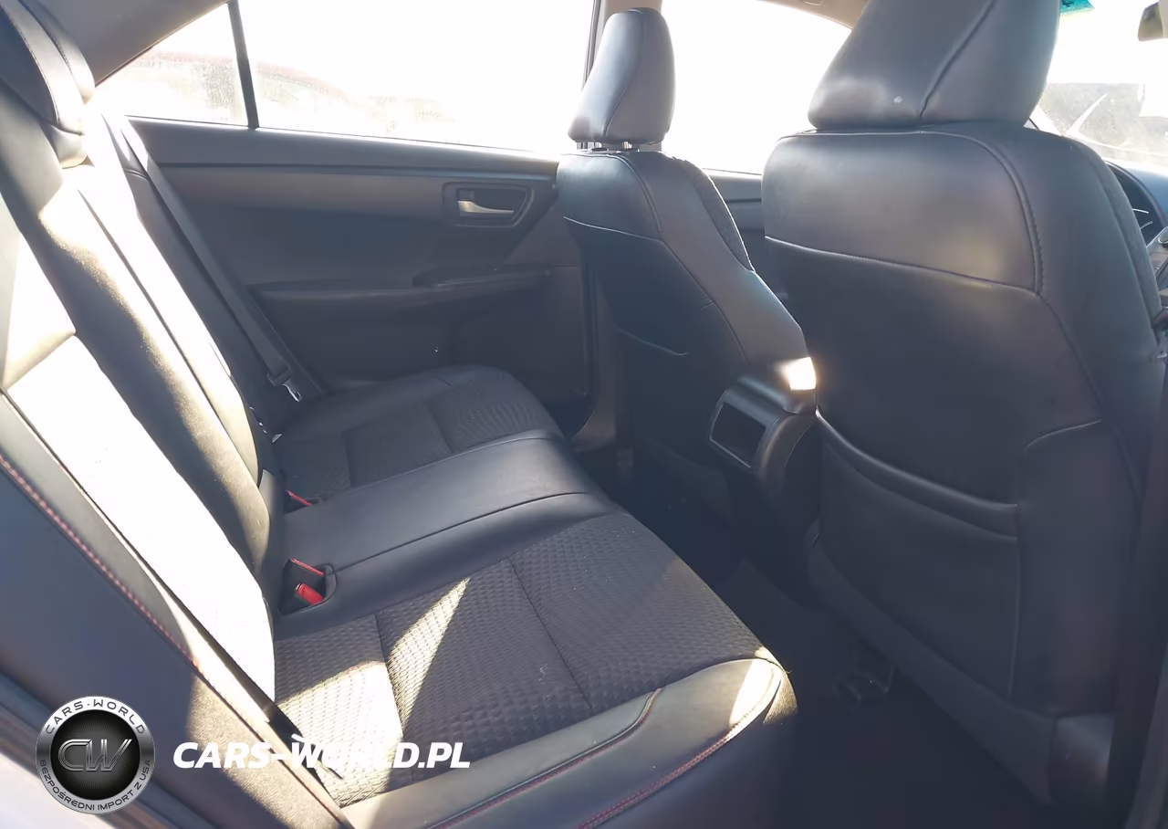 2015 Toyota Camry Se VIN:4T1BF1FK9FU005216 - 8