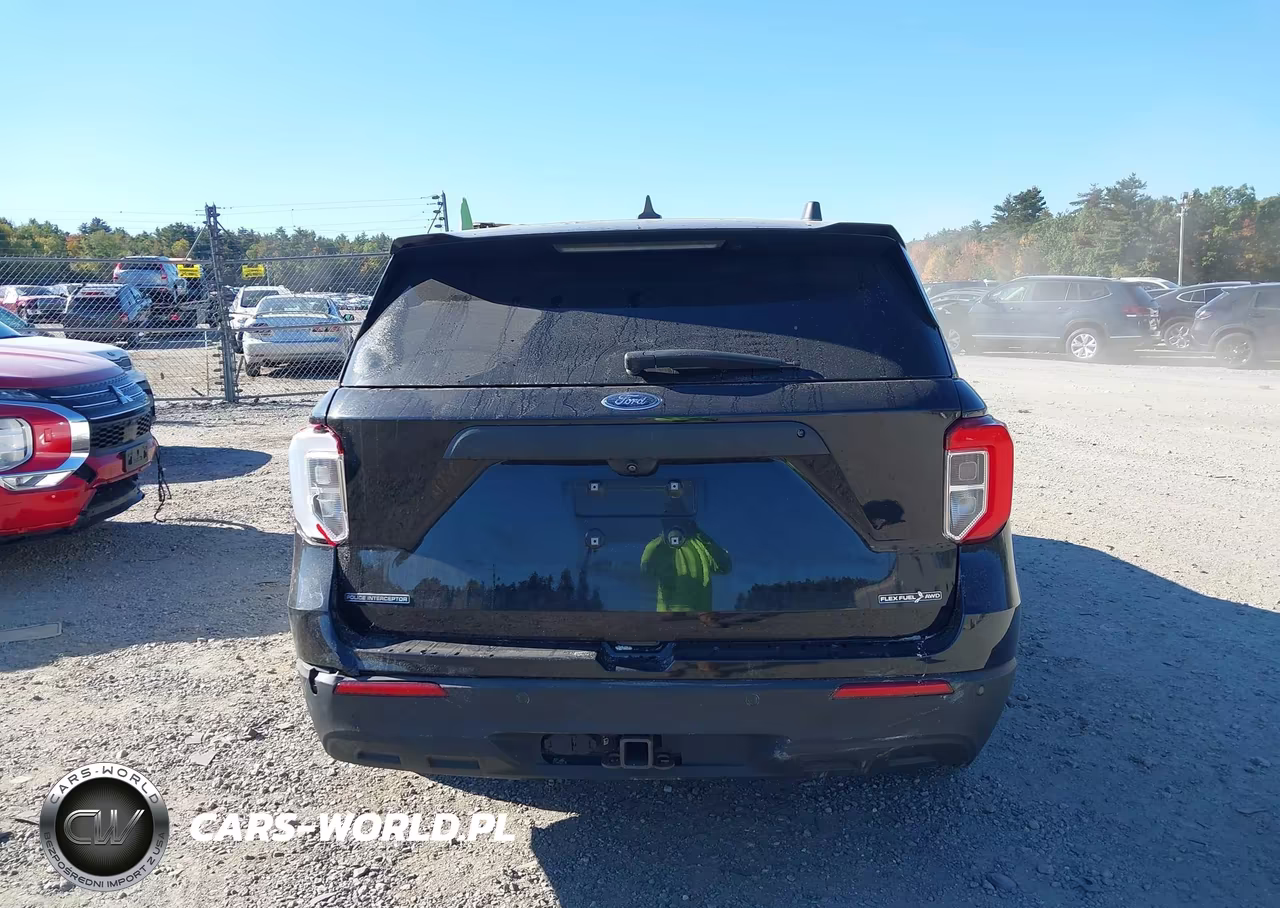 2022 Ford Police Interceptor Utility VIN:1FM5K8AB9NGA02127 - 15