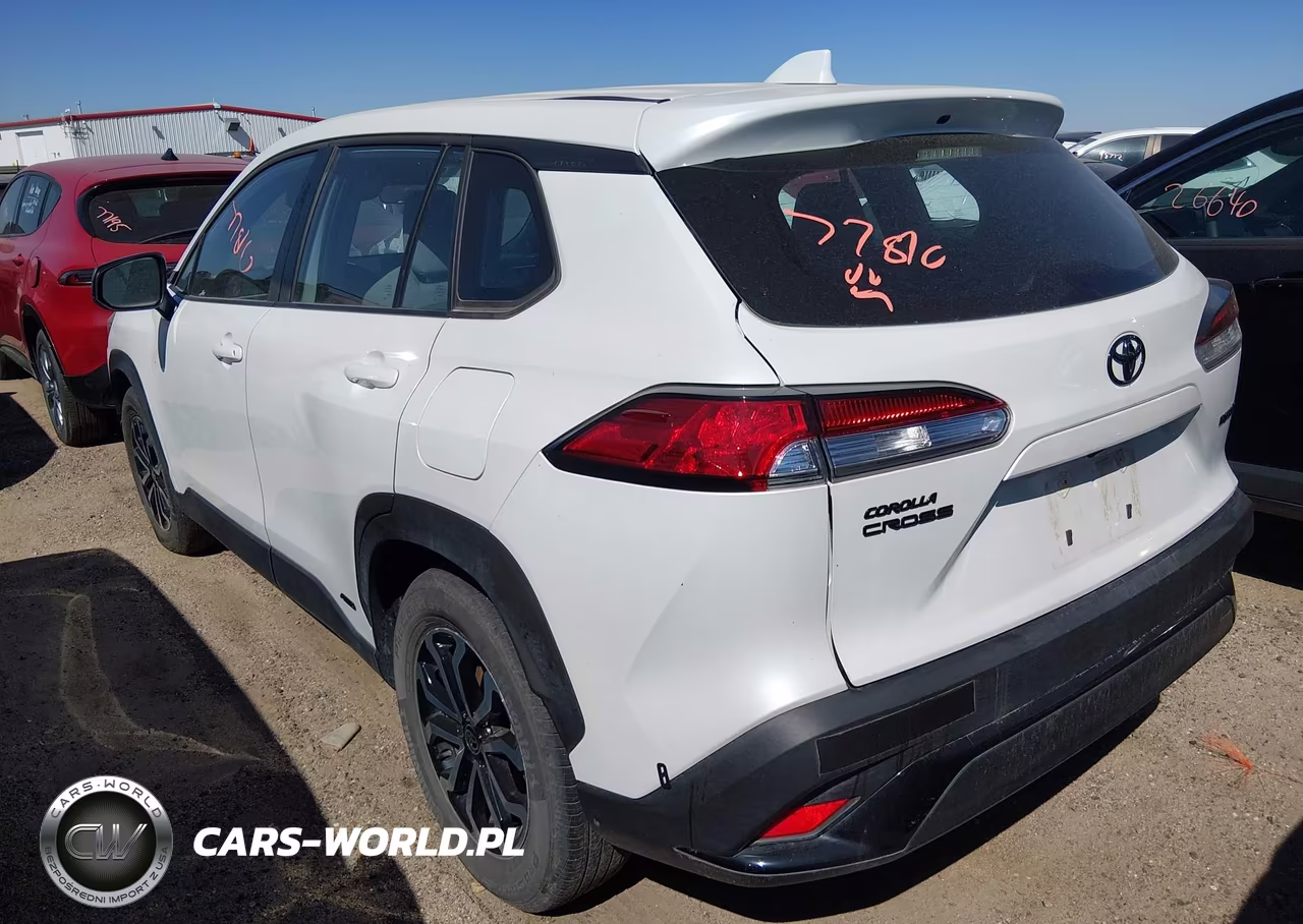 2024 Toyota Corolla Cross Hybrid S VIN:7MUFBABG9RV048911 - 3