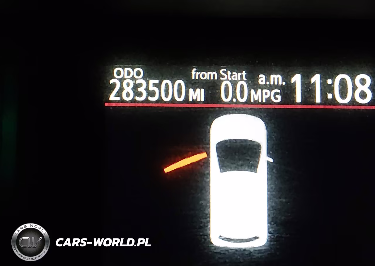 2013 Toyota Prius C Two VIN:JTDKDTB32D1557563 - 15