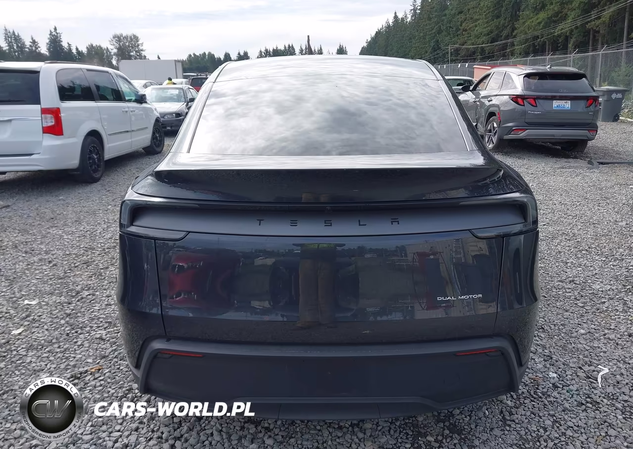 2026 Tesla Model Y All-Wheel Drive-Long Range Launch Series-Premium All-Wheel Drive VIN:7SAYGDEE0TF566632 - 16