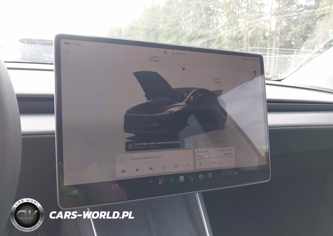 2026 Tesla Model Y All-Wheel Drive-Long Range Launch Series-Premium All-Wheel Drive VIN:7SAYGDEE0TF566632 - 18