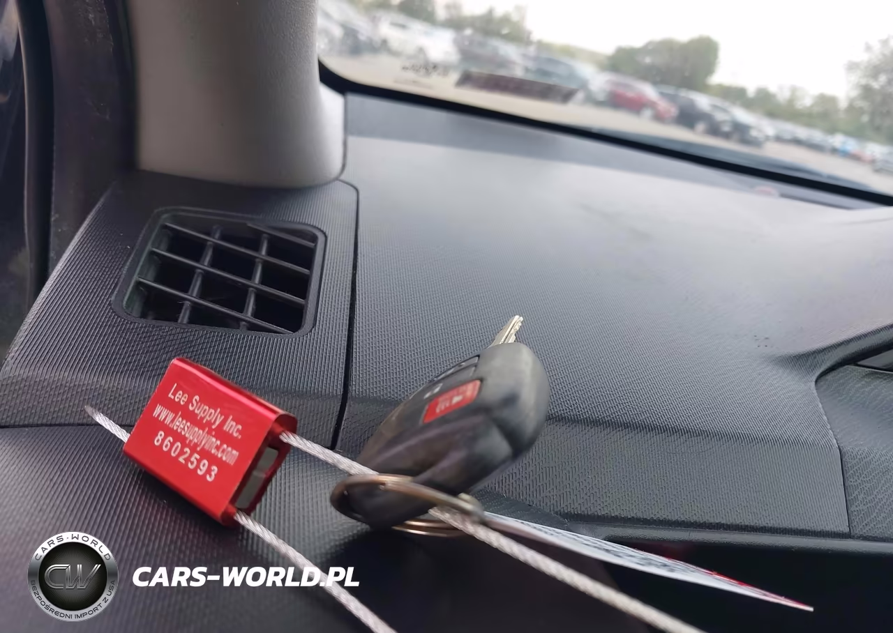 2012 Toyota Prius C Two VIN:JTDKDTB38C1520645 - 11