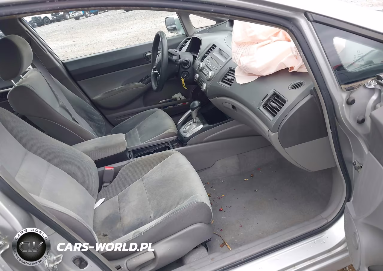 2010 Honda Civic Lx VIN:2HGFA1F51AH322046 - 5
