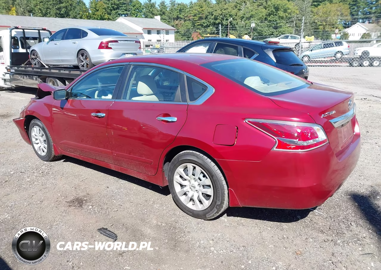 2014 Nissan Altima 2.5 S VIN:1N4AL3AP5EN348787 - 3