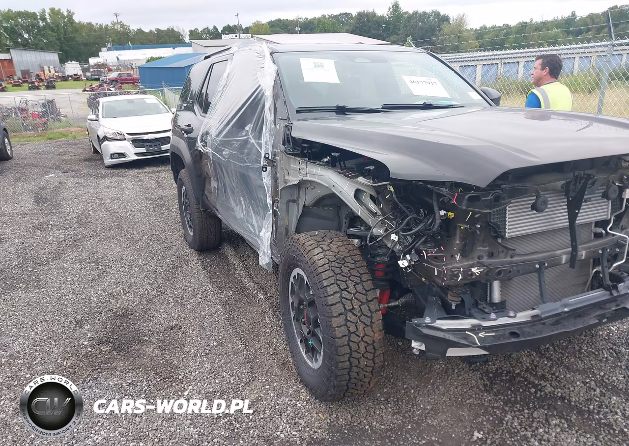 2025 Toyota 4Runner Trd Off Road Premium VIN:JTEVA5BR7S5003863 - 6