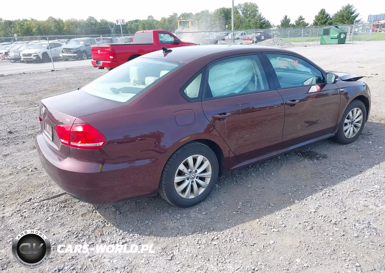 2014 Volkswagen Passat 1.8T Wolfsburg Edition VIN:1VWAT7A31EC091943 - 4