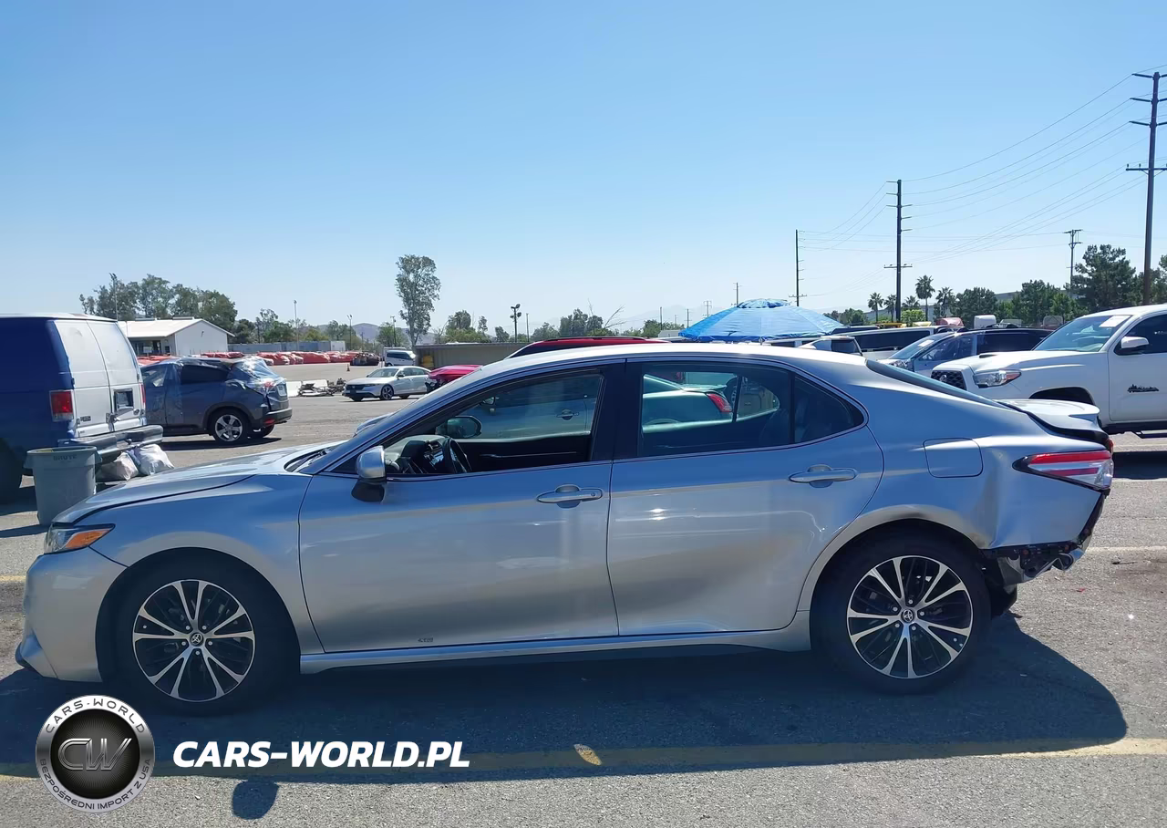 2020 Toyota Camry Se VIN:4T1G11AKXLU965281 - 15