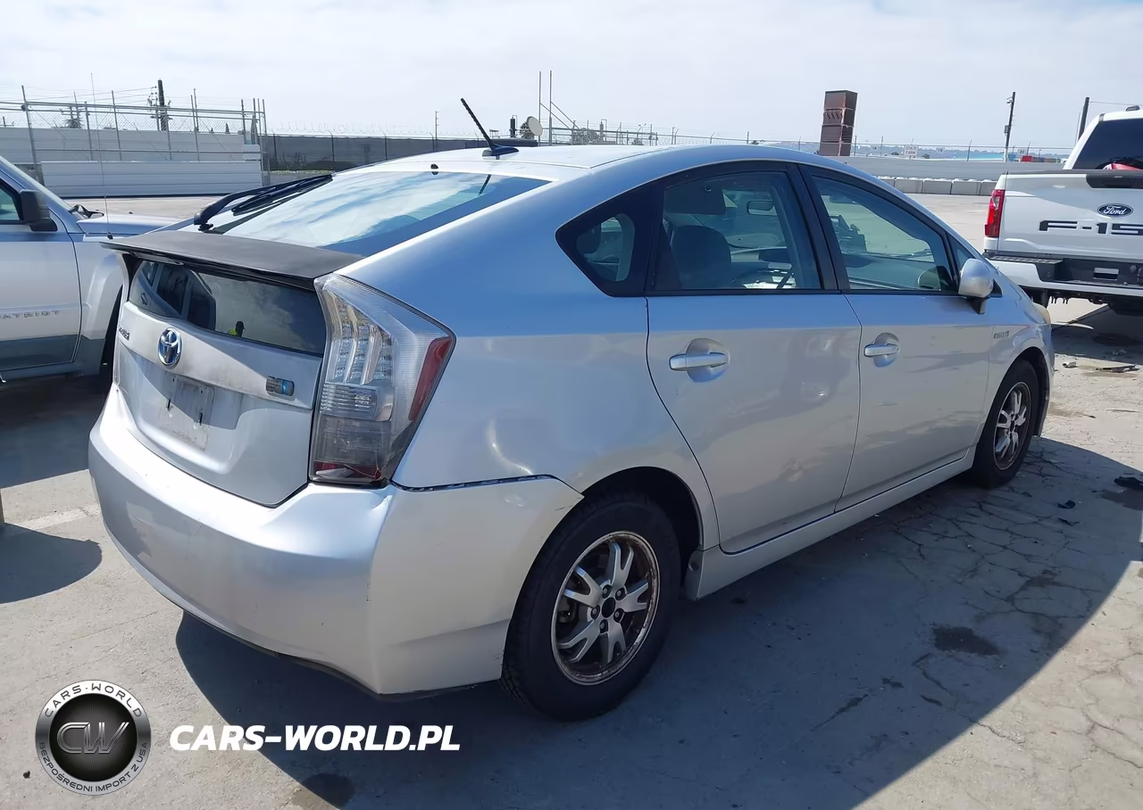 2010 Toyota Prius Ii VIN:JTDKN3DU0A0008657 - 4