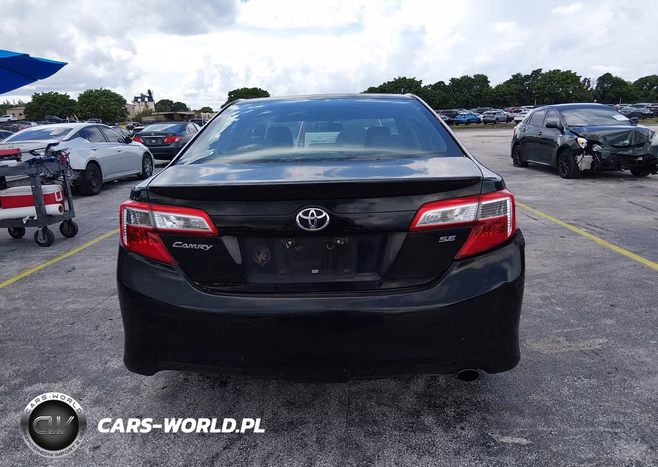 2013 Toyota Camry Se VIN:4T1BF1FK8DU271257 - 16