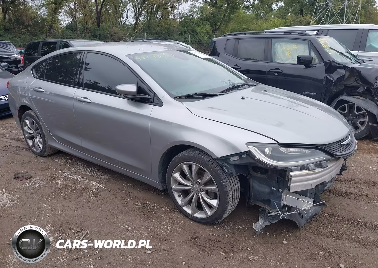 2015 Chrysler 200 S VIN:1C3CCCBB7FN597197 - 1