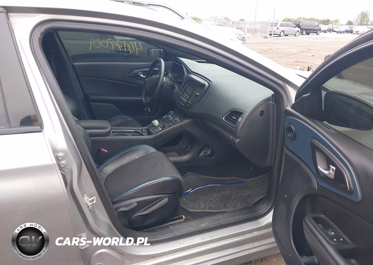 2015 Chrysler 200 S VIN:1C3CCCBB7FN597197 - 5