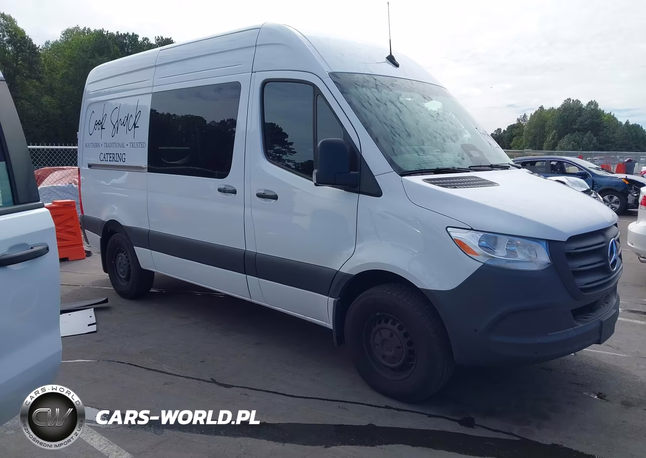 2025 Mercedes-Benz Sprinter 2500 Standard Roof 4-Cyl Diesel
