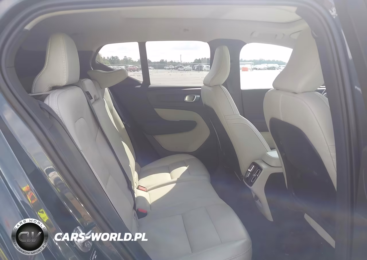 2022 Volvo Xc40 Momentum VIN:YV4AC2HKXN2721187 - 8