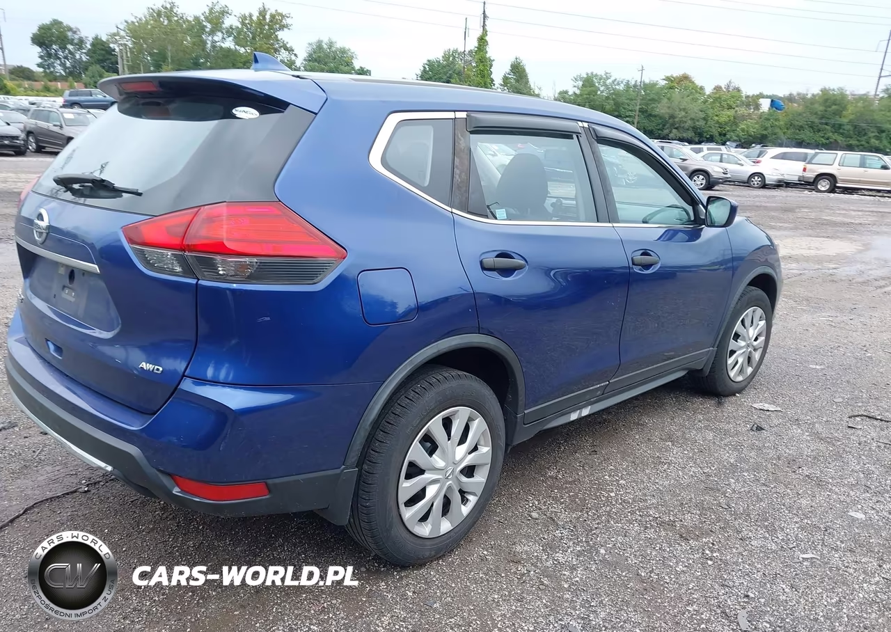 2017 Nissan Rogue S VIN:JN8AT2MV8HW008583 - 4